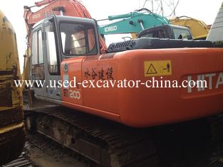 China Excavador usado EX200-5 de Hitachi en venta proveedor